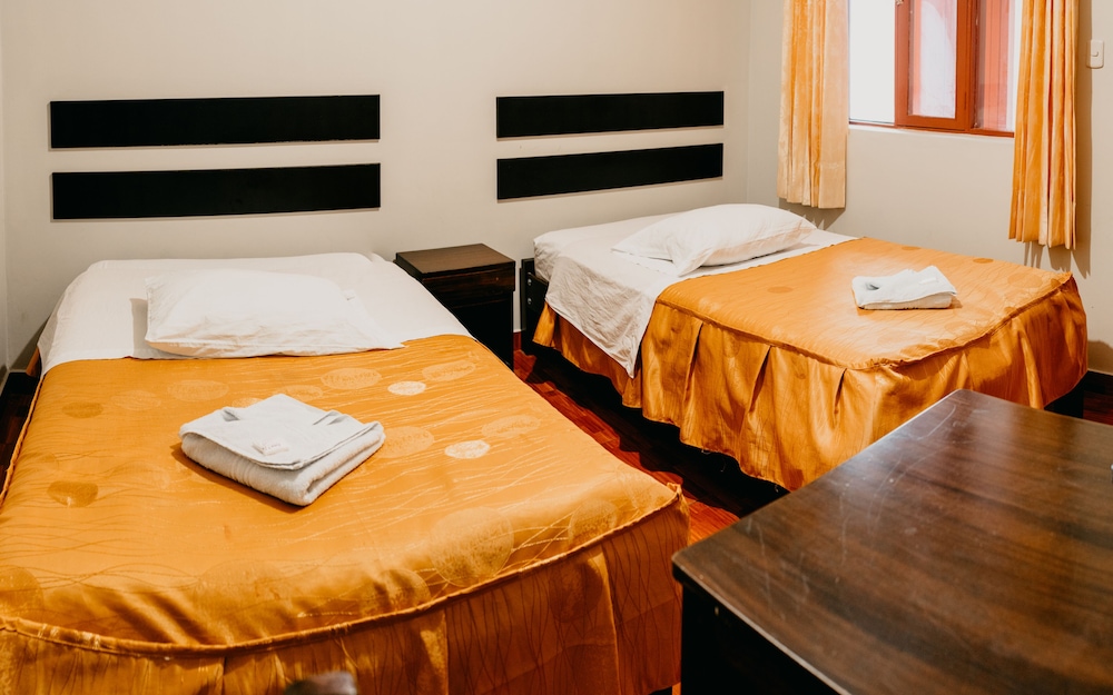 Hostal Pachacuteq Inn,Santiago>>Cusco,3 star