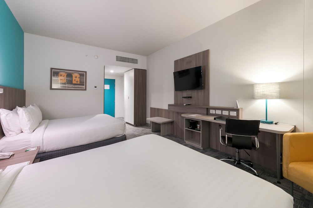 holiday inn lima airport by ihg