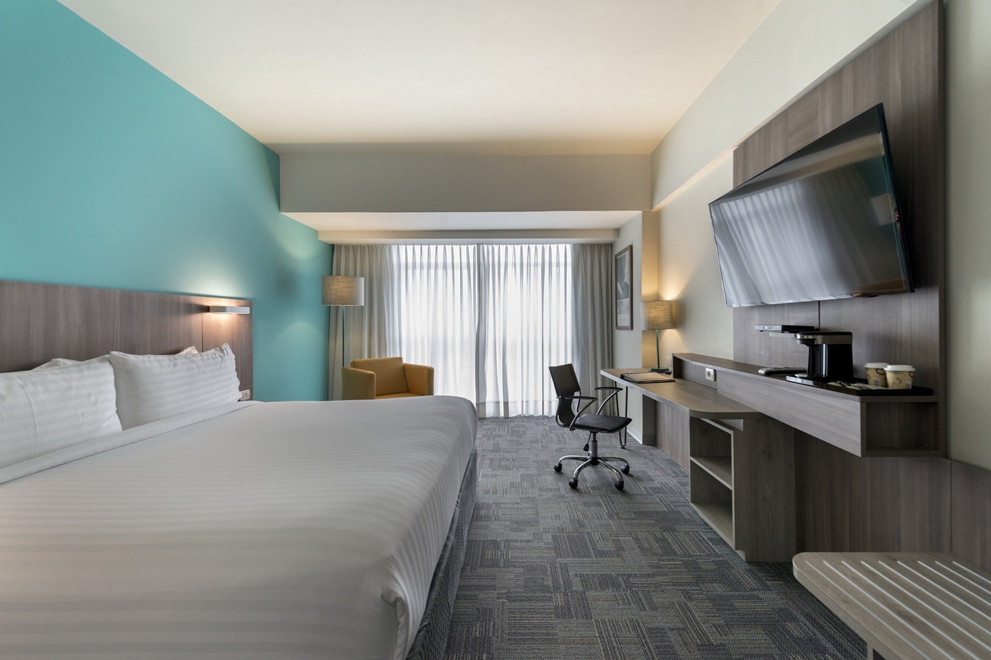 holiday inn lima airport by ihg