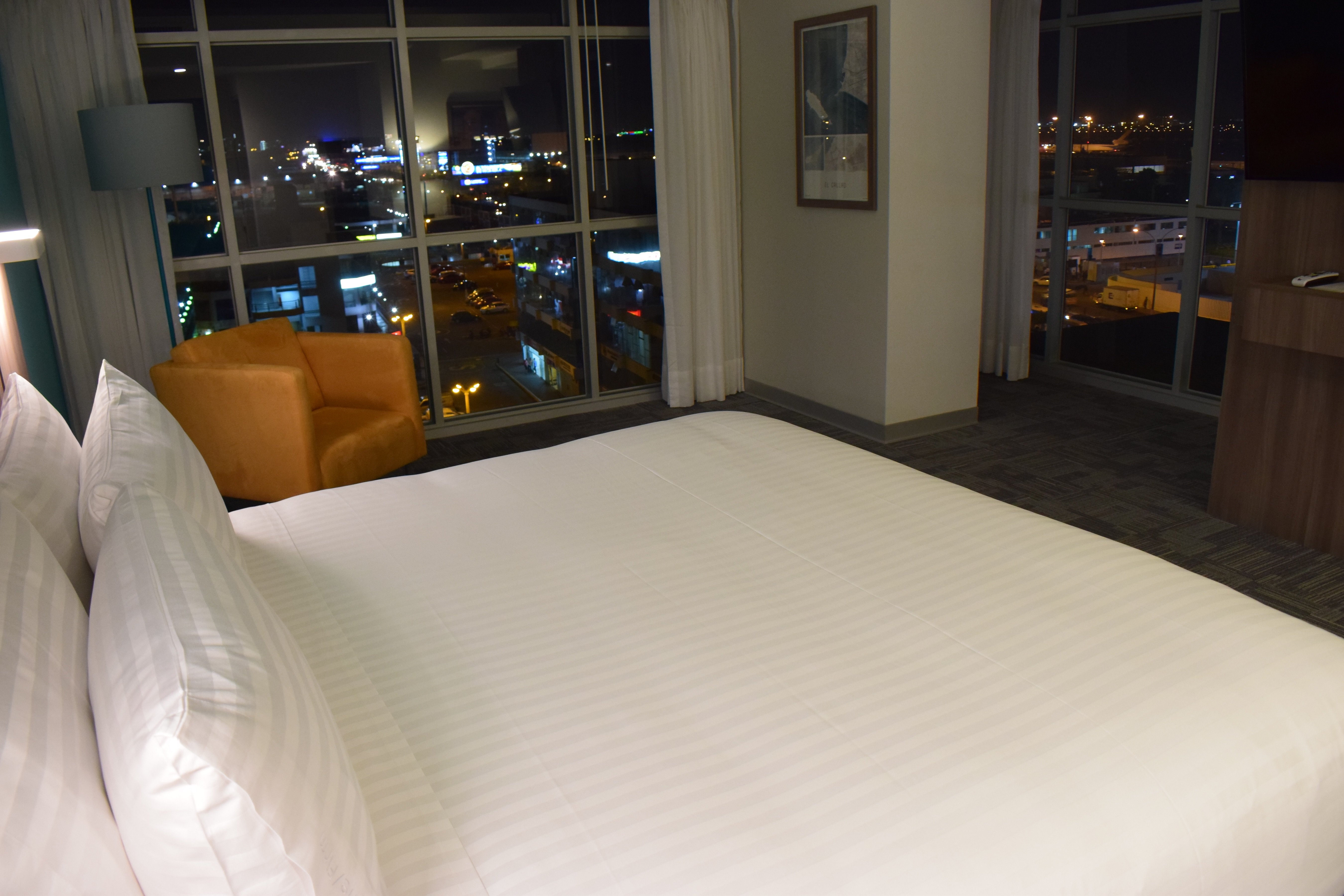 holiday inn lima airport by ihg