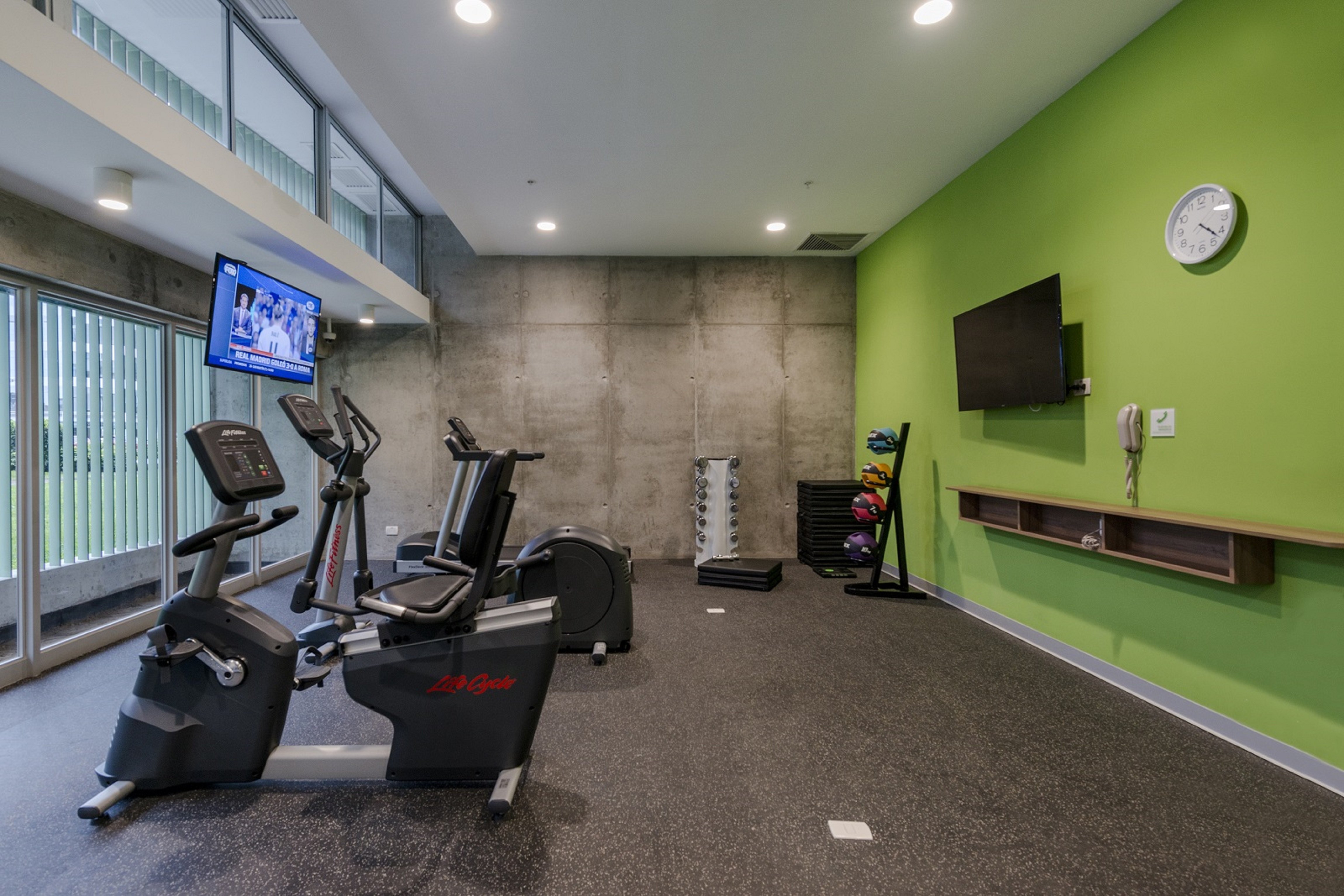 holiday inn lima airport by ihg