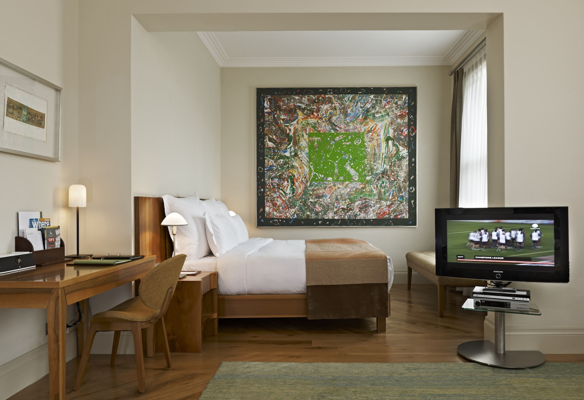 tomtom suites special class