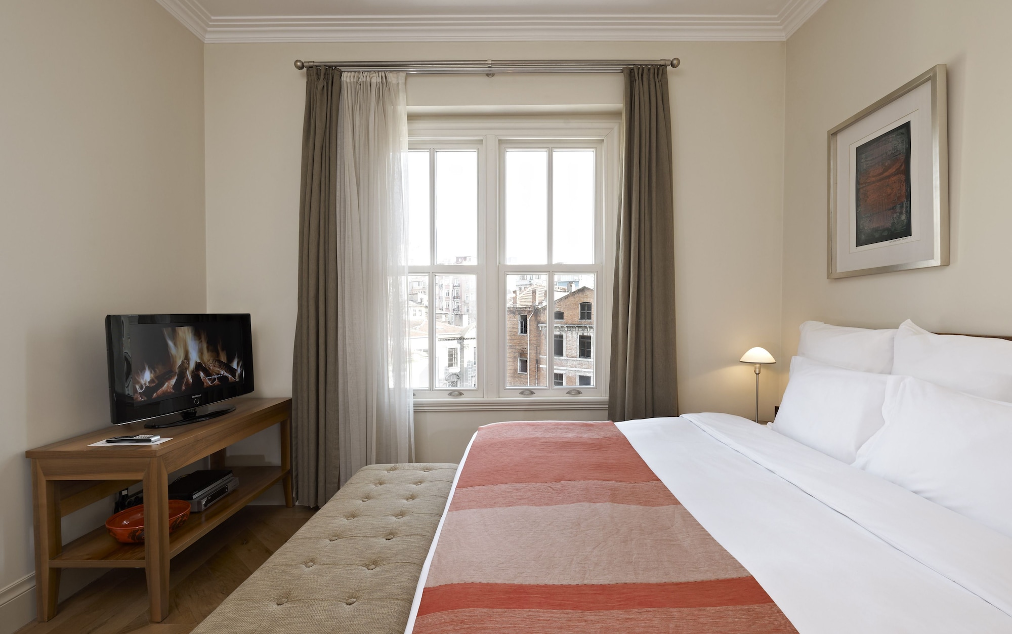 tomtom suites special class