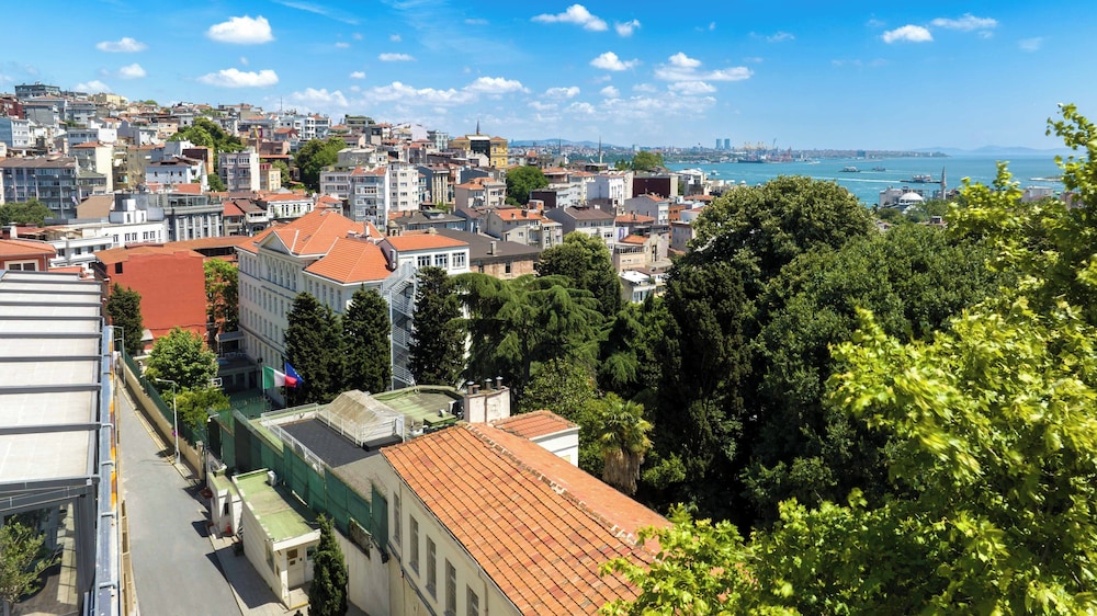 istanbul