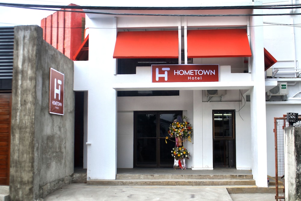 hometown hotel bacolod lacson