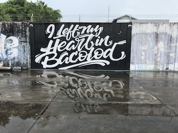 hometown hotel bacolod lacson