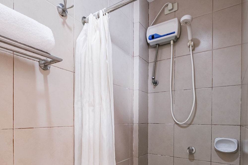 governor forbes inn manila city center