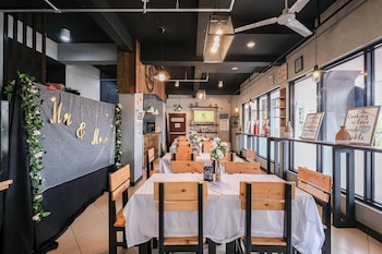 governor forbes inn manila city center