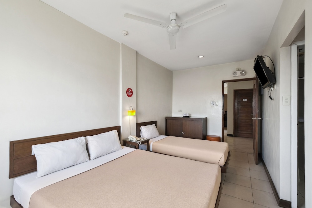 governor forbes inn manila city center