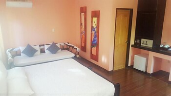 sulusea boutique hotel