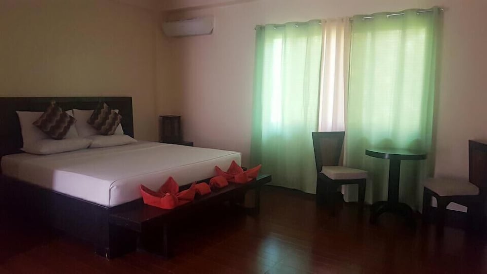 sulusea boutique hotel