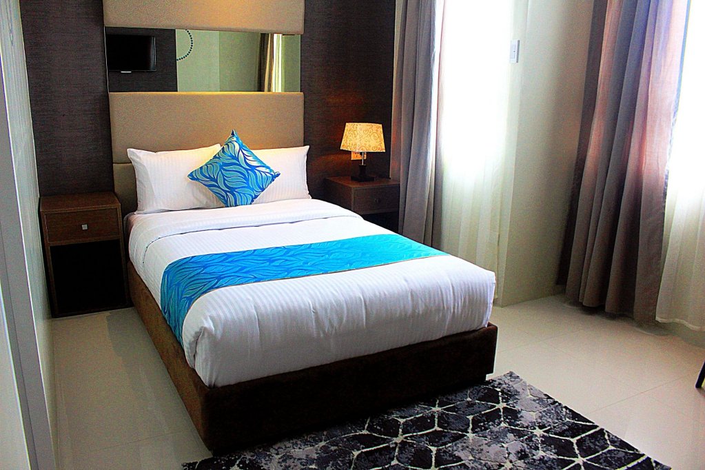 hotel estrella