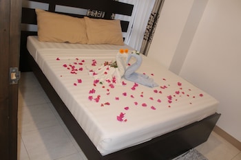 anahaw studio suites