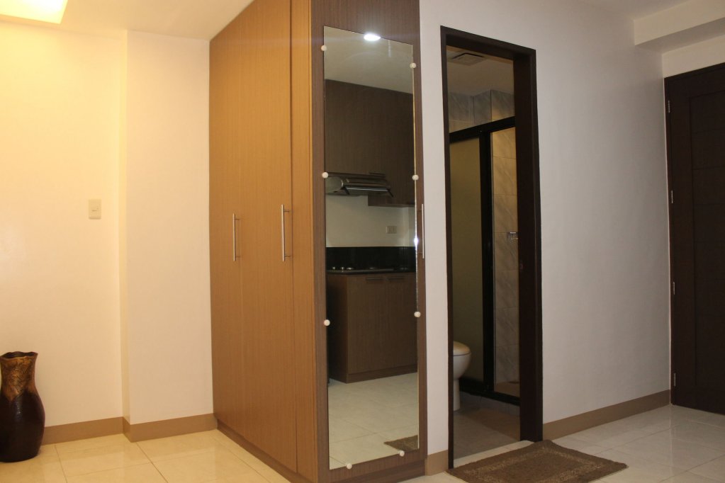 anahaw studio suites