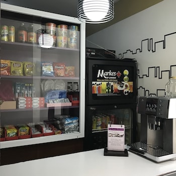 the purple tree bed and breakfast