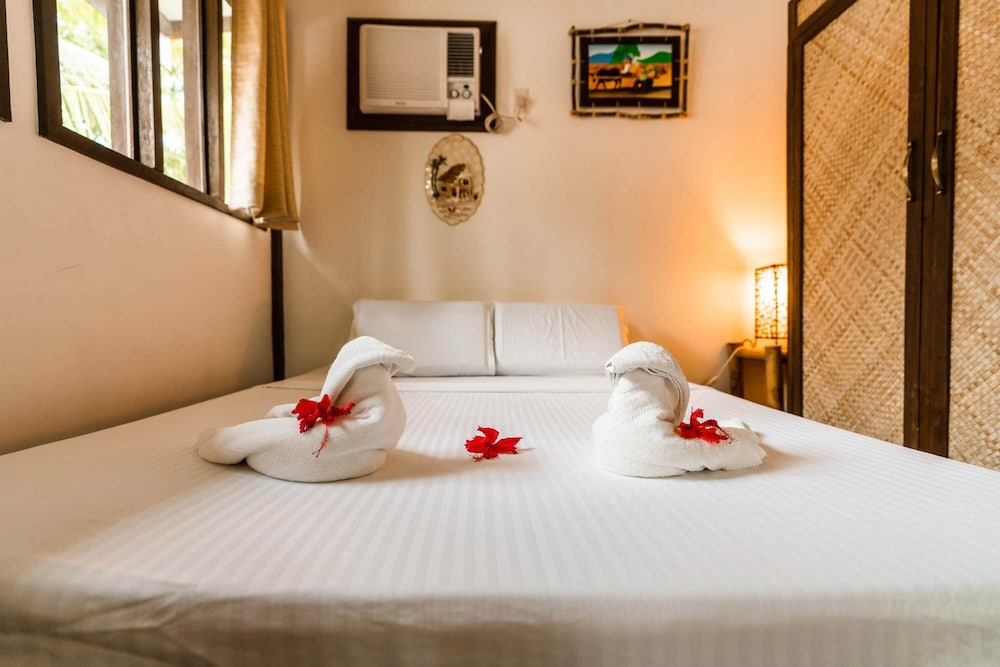 romantic beach villas siargao island