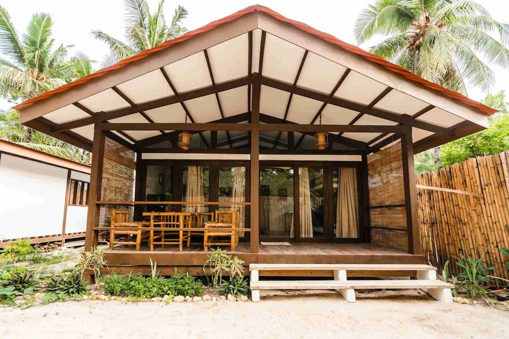 romantic beach villas siargao island
