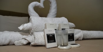 columbus plaza hotel