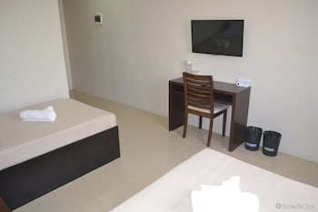 columbus plaza hotel