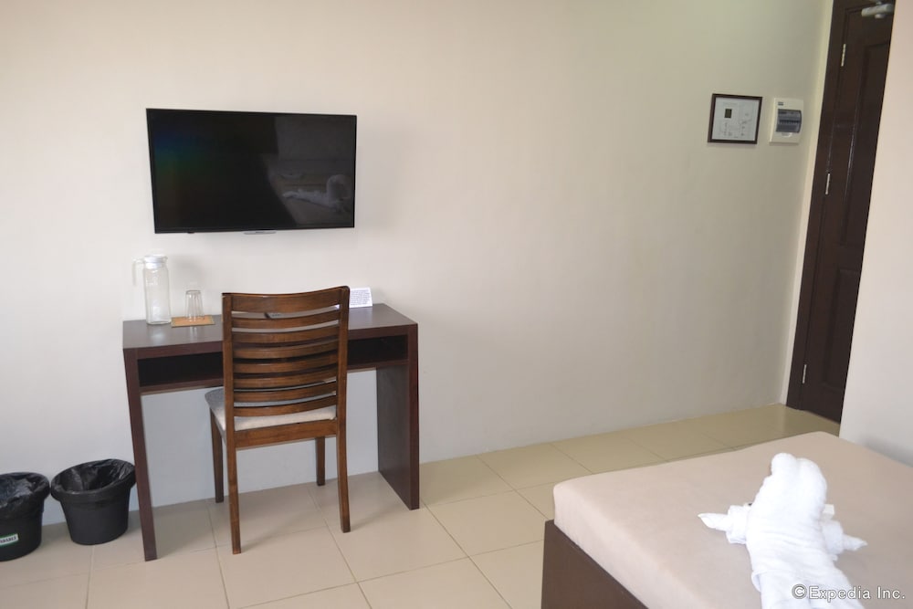 columbus plaza hotel