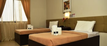 columbus plaza hotel