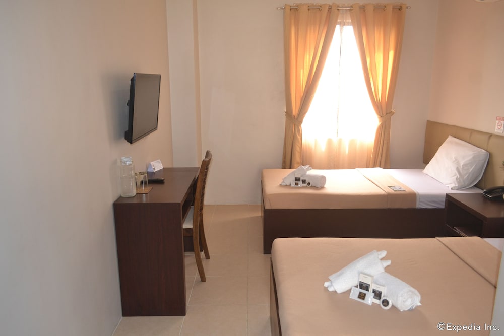 columbus plaza hotel