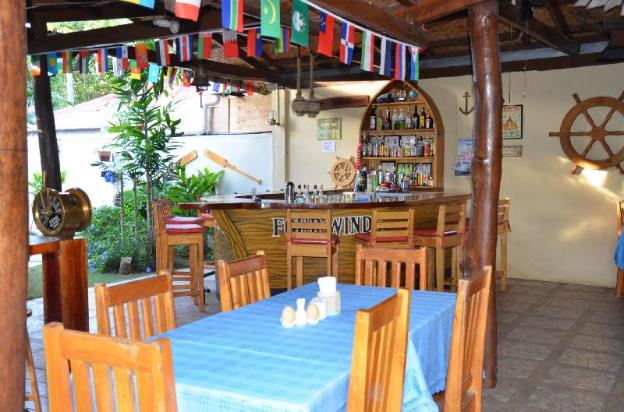 captains lodge and bar