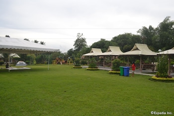 dolores farm resort