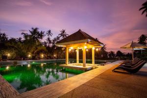 Club Agutaya,Palawan>>El Nido,3.5 star