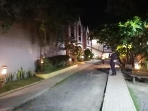 Manora Apartments And Guest House,Cebu City>>Cebu,2.5 star