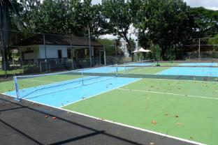 eugenio lopez center