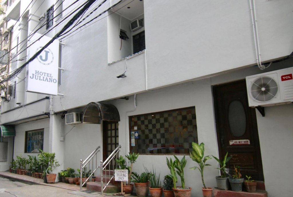 Hotel Juliano,Mandaluyong>>Ermita,3 star