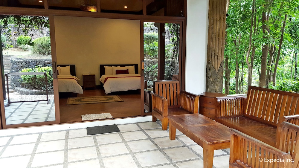 cintai coritos garden hotel