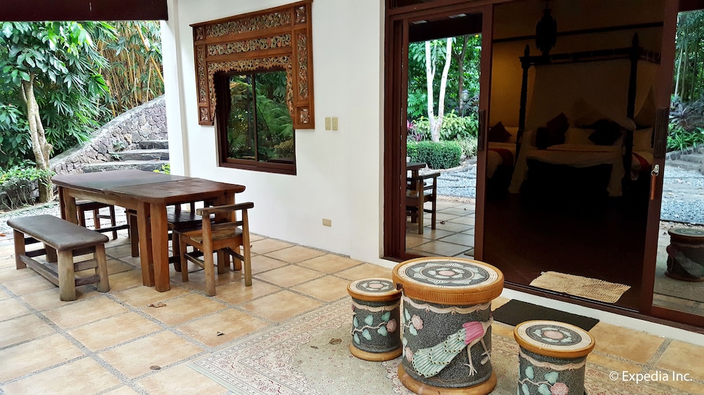 cintai coritos garden hotel