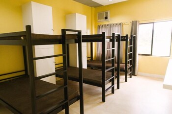 the royale house travel inn and dormitel