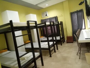the royale house travel inn and dormitel