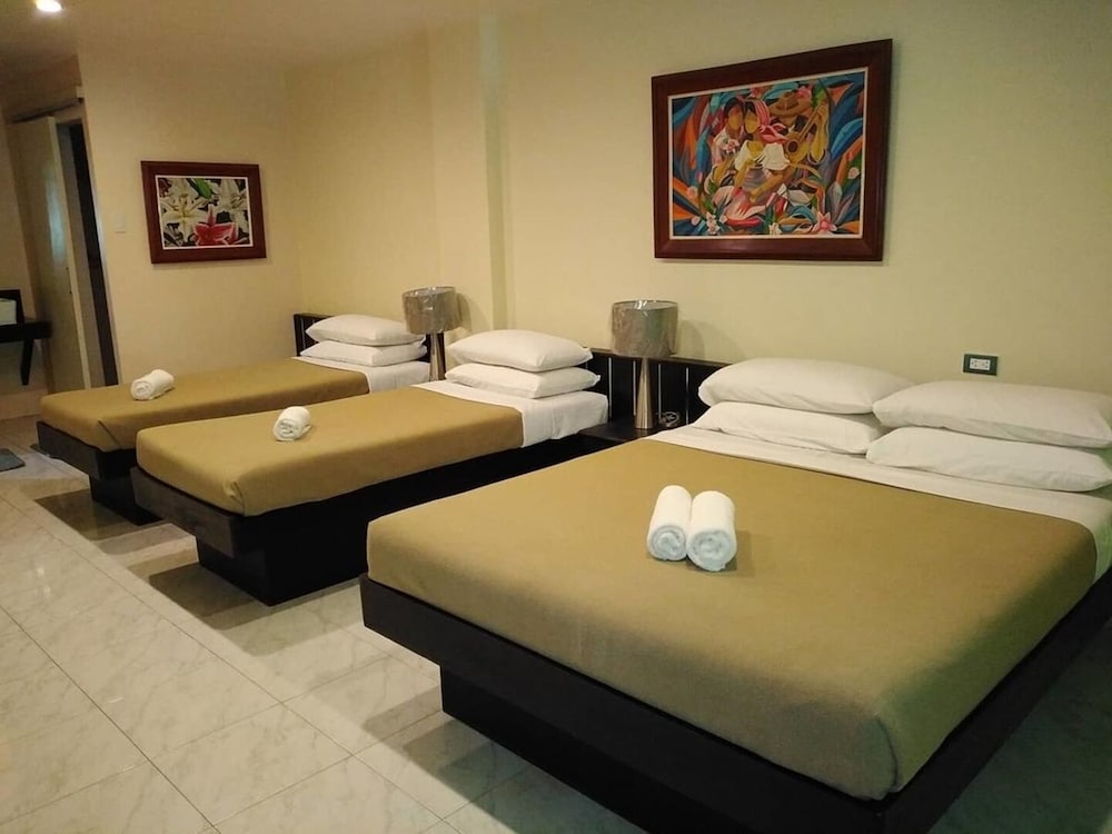 the royale house travel inn and dormitel