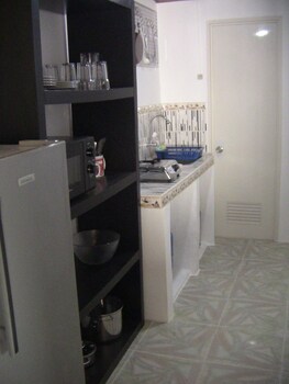 rogers place gay guesthouse caters to gay men