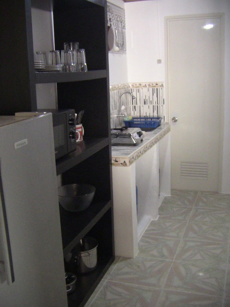 rogers place gay guesthouse caters to gay men