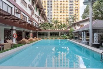 selah garden hotel manila
