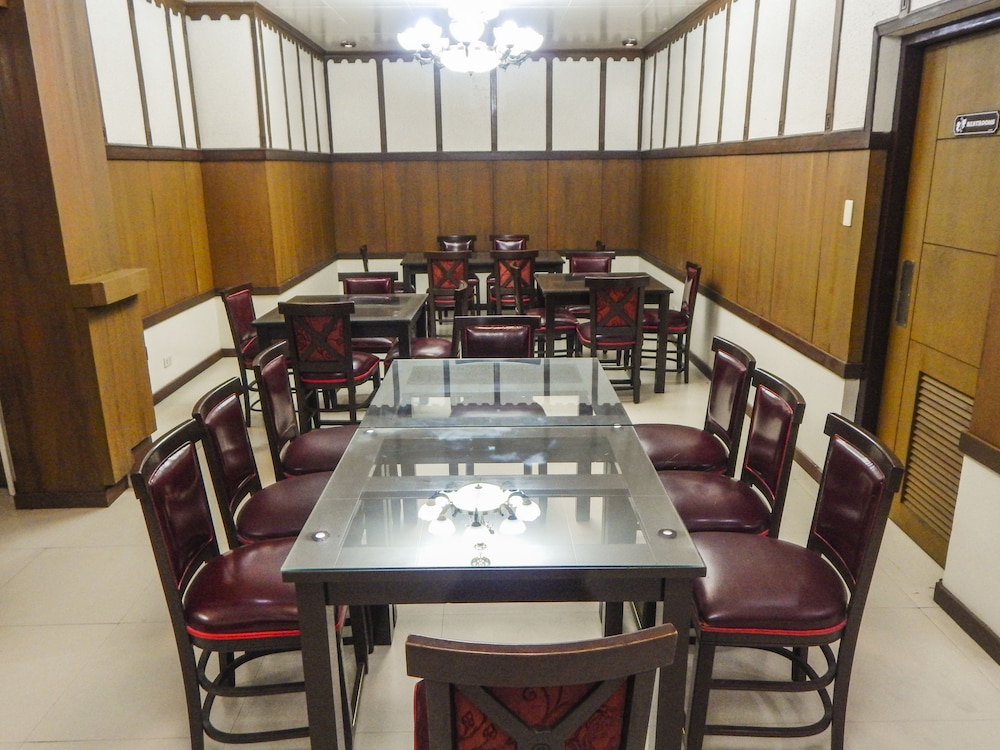 the alpa hotel and restaurant