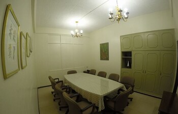 The Alpa Hotel And Restaurant,Batangas City>>Batangas,3 star