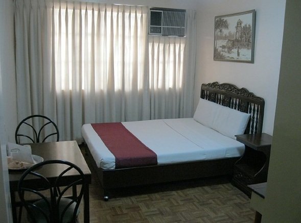 the alpa hotel and restaurant