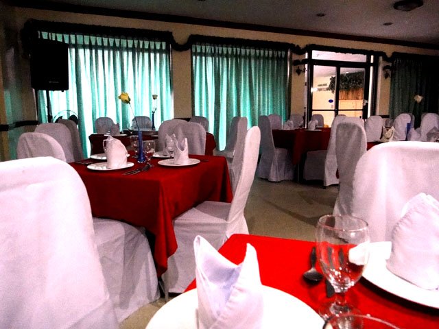 the alpa hotel and restaurant