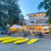 gracey dive resort and restaurant