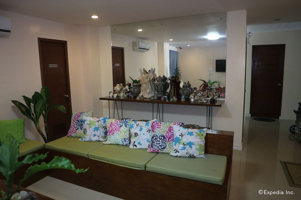 la trinidad pension house