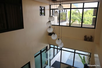 La Trinidad Pension House,Kalibo>>Boracay Island,3 star