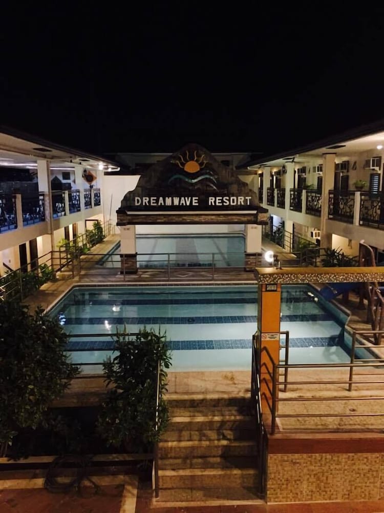 dreamwave resort pansol