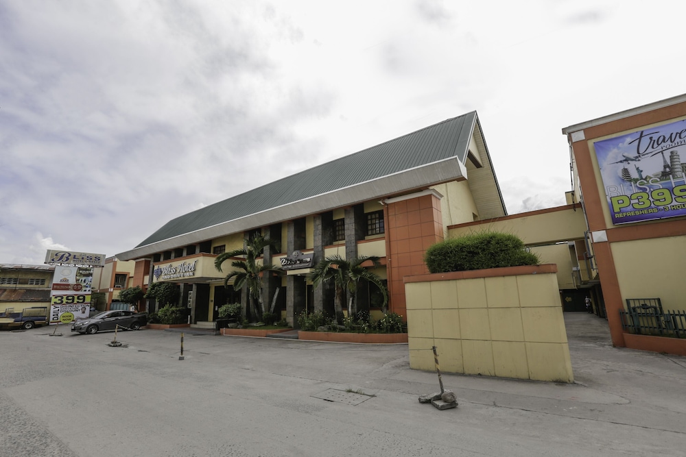 capital o 740 bliss hotel dau