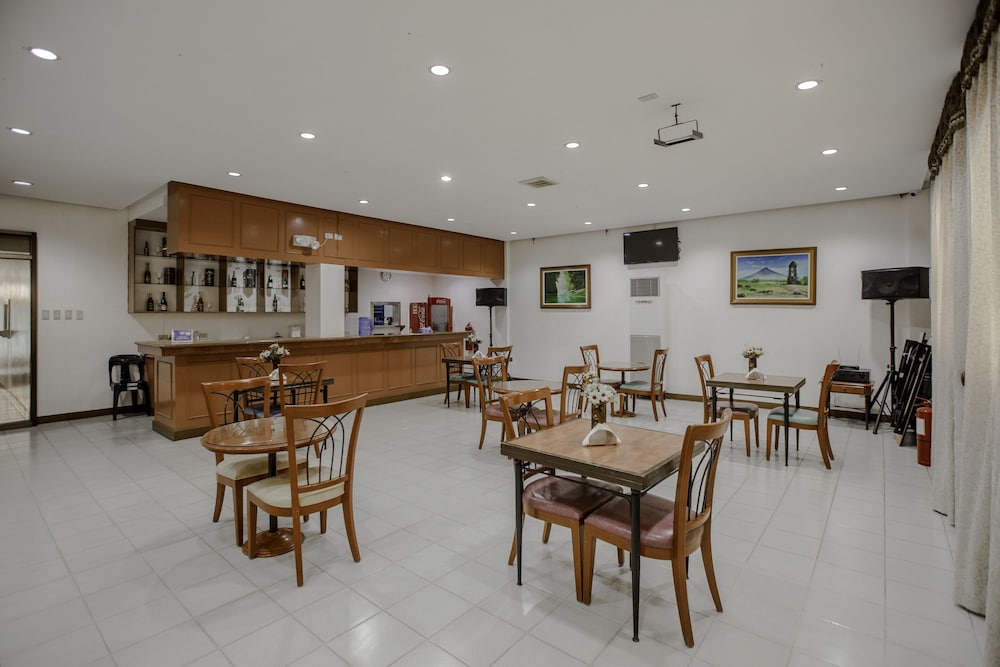 capital o 740 bliss hotel dau